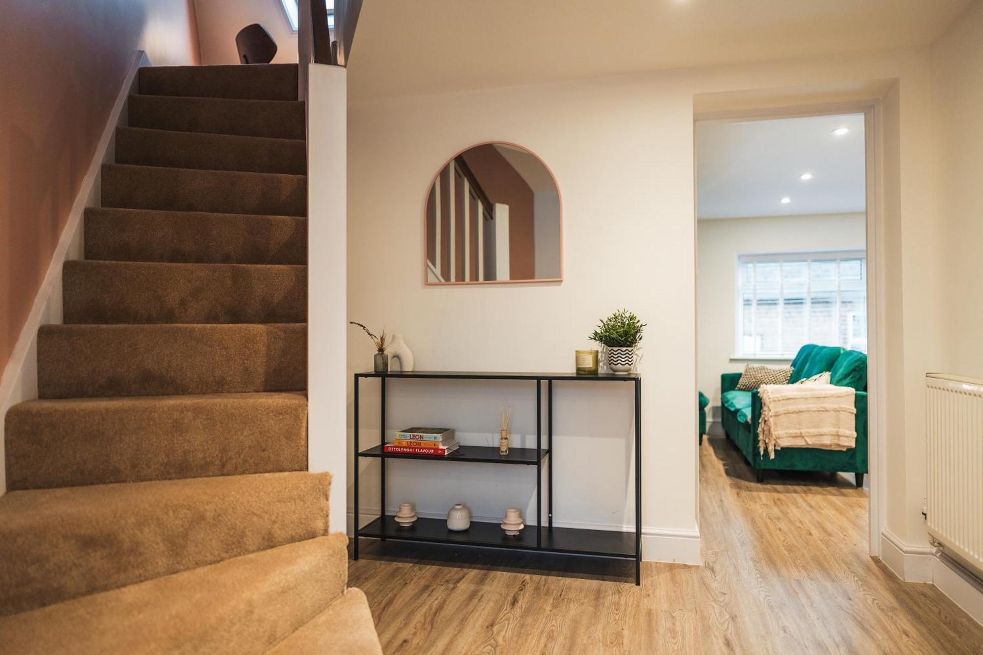 Feature Stone, Stunning Apartment, 2 X King Beds And Single, Sleeps 5 Castle Cary Eksteriør bilde